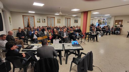 Declassamento del lupo, a Villanova Mondovì l'incontro di cacciatori e agricoltori: sugli abbattimenti proposti dall'ISPRA occhi puntati alla Regione