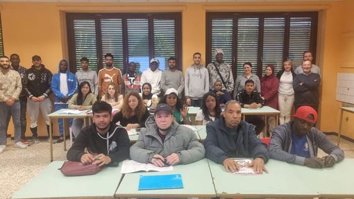 Dogliani: terminano i corsi di italiano per stranieri con il progetto Petrarca 7