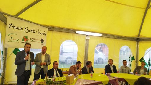 Cravanzana: al “Premio Qualità Venchi”, protagonista la nocciola