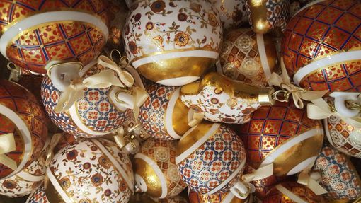 Bra, il primo Mercatino di Natale in viale Risorgimento per un’overdose di regali natalizi