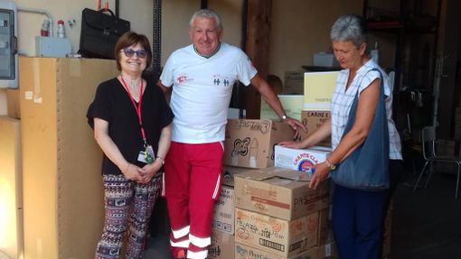 Busca: grande successo per la raccolta viveri della Croce Rossa Italiana