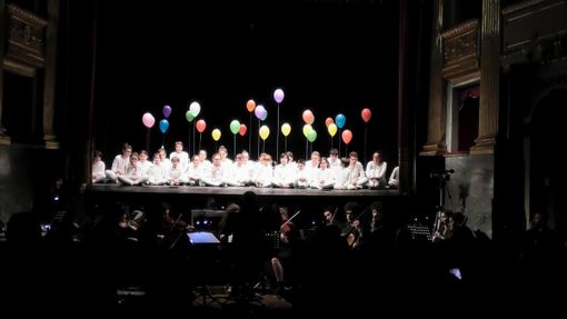 Al Toselli di Cuneo lo spettacolo realizzato da bimbi e ragazzi "Costituzionalmente sani"