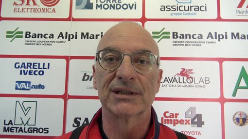 L'allenatore della Monregale Franco Giuliano L'allenatore della Monregale Franco Giuliano