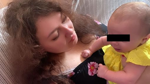 Mamma Nicole con la piccola Vittoria Mamma Nicole con la piccola Vittoria