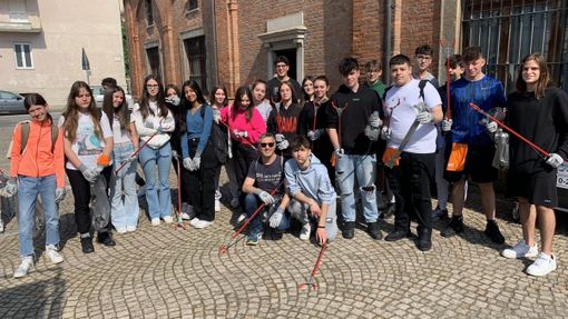 Anche Savigliano ha preso parte a “Spazzamondo”: oltre 350 partecipanti e 169 sacchetti di rifiuti raccolti