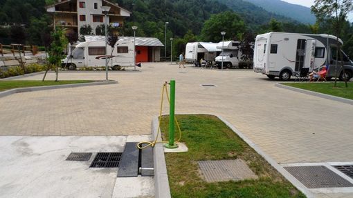 Frassino: nuovamente aperta l'area di sosta per camper