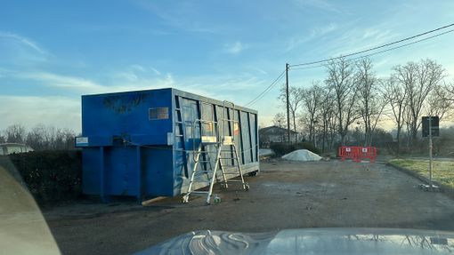 Di nuovo operativo il cassone per la raccolta del verde di Pollenzo Di nuovo operativo il cassone per la raccolta del verde di Pollenzo