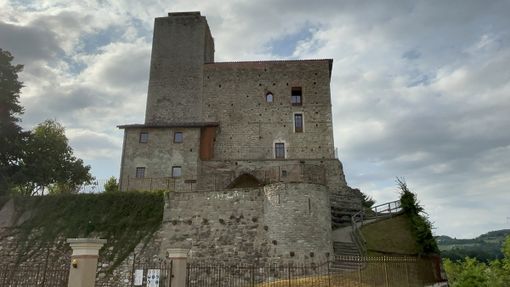 Si scrive una nuova pagina del Castello di Niella Tanaro dopo i restauri [FOTO E VIDEO]