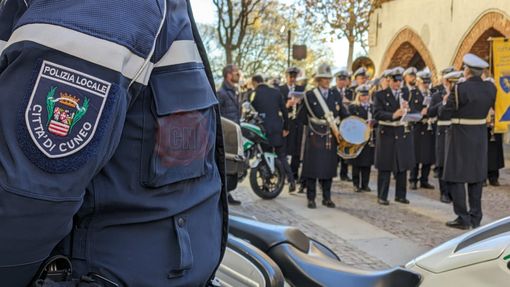 Cuneo in festa per il bicentenario di fondazione del Corpo di Polizia locale [FOTO E VIDEO]