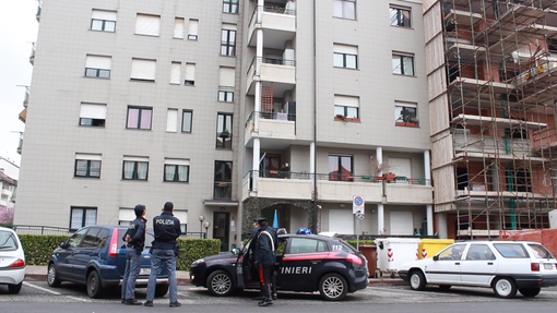 Giallo di via Vinaj a Cuneo: la testimonianza dei vicini di casa (Guarda il video) Giallo di via Vinaj a Cuneo: la testimonianza dei vicini di casa (Guarda il video)