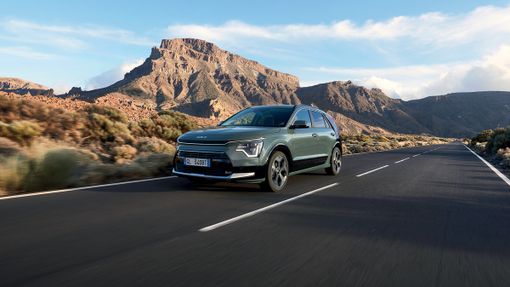 Nuova Kia Niro Tri-Fuel: il primo ibrido con alimentazione GPL Nuova Kia Niro Tri-Fuel: il primo ibrido con alimentazione GPL