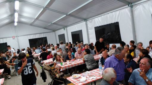 Monastero di Vasco, successo per "Un'amatriciana per Amatrice": superate le 400 presenze (Guarda la gallery) Monastero di Vasco, successo per "Un'amatriciana per Amatrice": superate le 400 presenze (Guarda la gallery)