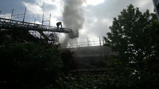 Le immagini dell'intervento dei pompieri