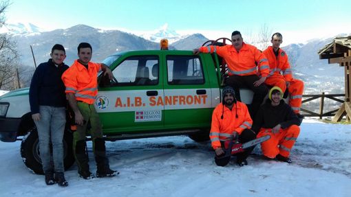 Il gruppo durante la manutenzione del sentiero di Balma Boves