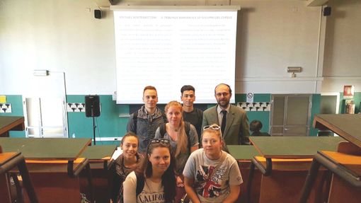 Lo Scientifico Arimondi di Racconigi alla conferenza di Marcos Martinho dell'Università di San Paolo Lo Scientifico Arimondi di Racconigi alla conferenza di Marcos Martinho dell'Università di San Paolo