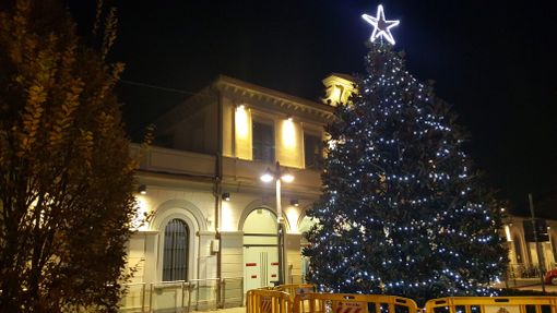 Luminarie accese a Bra… ed è subito Natale!