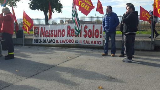 Settimana intensa tra proteste, solidarietà e politica per i lavoratori Michelin