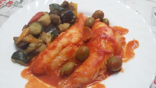 Filetti di gallinella alla mediterranea Filetti di gallinella alla mediterranea