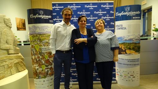 Presidenza, da sinistra: Vincenzo Pallonetto (vicepresidente), Anna Maria Sepertino (presidente di zona), Elisa Reviglio (vicepresidente vicario)