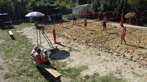 Un successo il torneo &quot;Spritz Volley&quot; a Garessio con sessanta giocatori dalla val Tanaro e dintorni