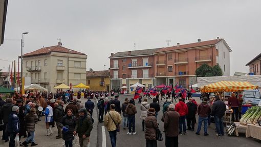 A Vezza d'Alba continuano i festeggiamenti per la Fiera regionale del tartufo bianco e dei vini del Roero