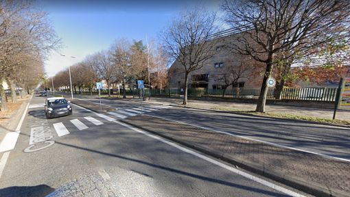 Cuneo, l'attraversamento pedonale davanti all'Ego Bianchi è pericoloso: Prandino e Garavagno ne chiedono la sistemazione Cuneo, l'attraversamento pedonale davanti all'Ego Bianchi è pericoloso: Prandino e Garavagno ne chiedono la sistemazione