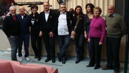 Tanto pubblico a Bra per lo spettacolo "Cantoma e sonoma an compania"