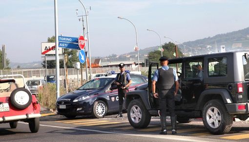 Un'operazione di controllo del territorio dei carabinieri di Alba