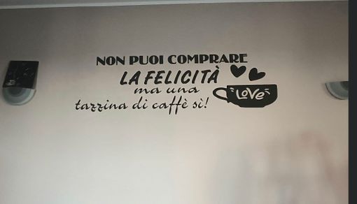 Gli interni del centro di aggregazione in piazza Baracco