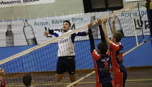 Volley maschile Serie D: il Villanova VBC Mondovì fa tre su tre, battuto l'ArtiVolley Collegno Volley maschile Serie D: il Villanova VBC Mondovì fa tre su tre, battuto l'ArtiVolley Collegno