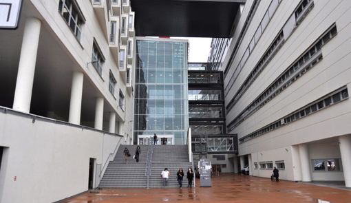 L'ingresso dell'ospedale di Verduno