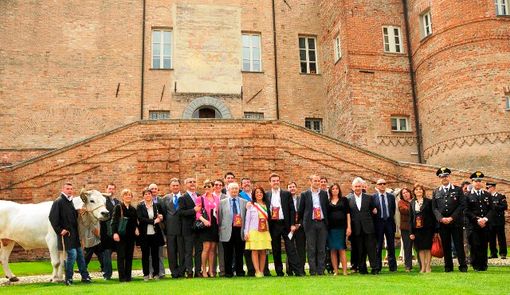 Migliaia di persone  a “Piacere... Carrù - Manzi e buoi dei paesi tuoi”