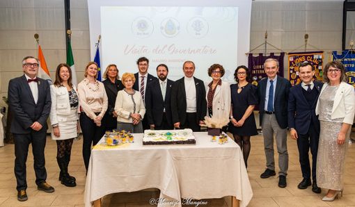 La visita del Governatore del Distretto 108Ia3 a Lions e Leo (Foto di Maurizio Mangino) La visita del Governatore del Distretto 108Ia3 a Lions e Leo (Foto di Maurizio Mangino)