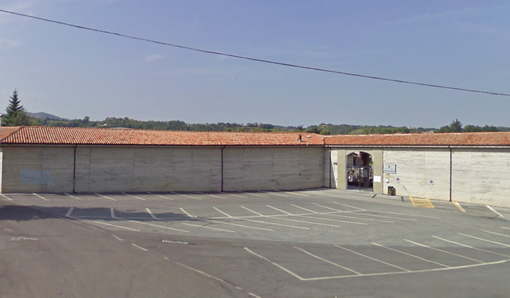 Il cimitero di Ceva visto dall'esterno