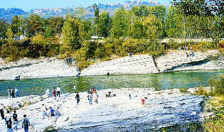 Escursione alla “Spiaggia dei cristalli” con il Museo Craveri di Bra