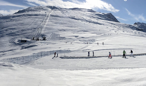 Artesina festeggia il 54° compleanno...