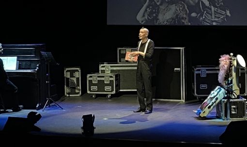 Bra ha festeggiato con Arturo Brachetti i 20 anni del Politeama Boglione Bra ha festeggiato con Arturo Brachetti i 20 anni del Politeama Boglione