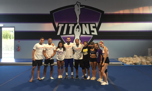 Alba Cheer: nuovi amici alla Titans... Alba Cheer: nuovi amici alla Titans...