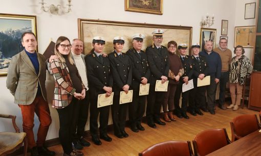 Borgo San Dalmazzo, encomio solenne per sei operatori di Polizia Municipale Borgo San Dalmazzo, encomio solenne per sei operatori di Polizia Municipale