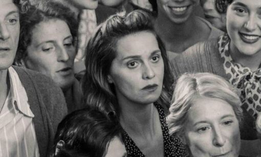 Una scena del film "C'è ancora domani" di e con Paola Cortellesi