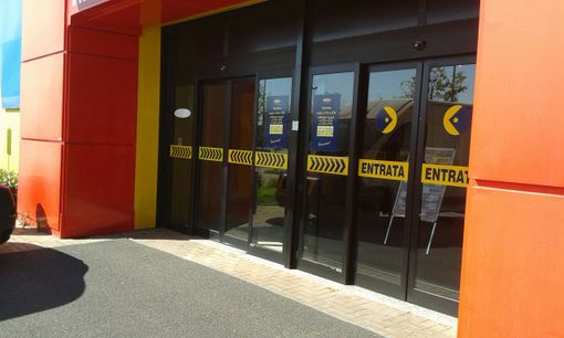 MercatoneUno Genola: i 21 dipendenti rientrano al lavoro dopo un mese di sciopero MercatoneUno Genola: i 21 dipendenti rientrano al lavoro dopo un mese di sciopero