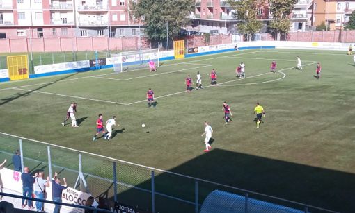Calcio Serie D, Viassi guarda avanti dopo il ko con il Vado: "La squadra gioca bene e mancano tante partite" (VIDEO) Calcio Serie D, Viassi guarda avanti dopo il ko con il Vado: "La squadra gioca bene e mancano tante partite" (VIDEO)