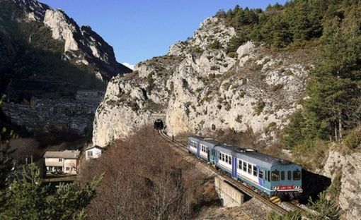 Raddoppiano le corse sulla Cuneo-Ventimiglia: dall'11 luglio quattro coppie di treni al giorno