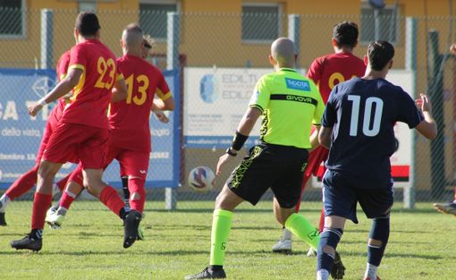 (Bra in azione nella stagione 22/23 - foto lusso) (Bra in azione nella stagione 22/23 - foto lusso)