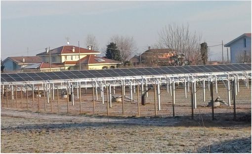 Piozzo, la minoranza contro il nuovo impianto agrivoltaico: "Crea un impatto negativo sul paesaggio circostante"