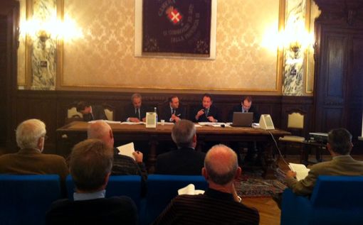 Assemblea Fingrand, tavolo dei relatori