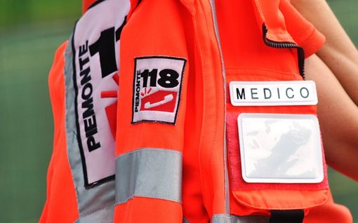 In basso due immagini della violenta grandinata che ha interessato Marene, invoiateci da un nostro lettore