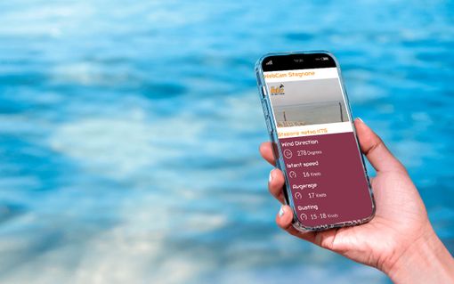 I migliori spot per kitesurf in Italia: utilizzare le webcam per monitorare le condizioni