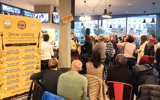 Tornano gli showcooking di Coldiretti al Baladin: si parte con la carne bovina di razza Piemontese Tornano gli showcooking di Coldiretti al Baladin: si parte con la carne bovina di razza Piemontese