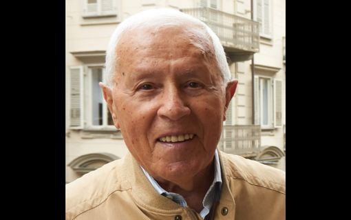 Vincenzo Saglia, 87 anni, professionista in pensione ed ex sindaco del paese negli anni 1965-1969 Vincenzo Saglia, 87 anni, professionista in pensione ed ex sindaco del paese negli anni 1965-1969